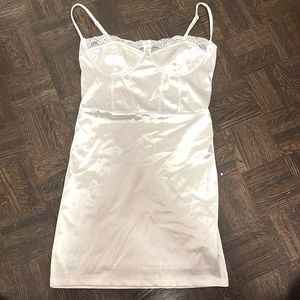 White silk corset mini dress🤍